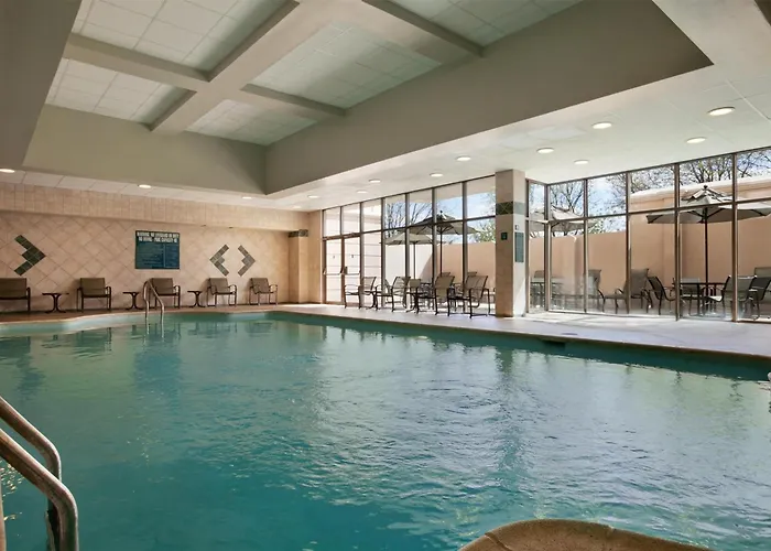 Embassy Suites By Hilton Philadelphia Airport