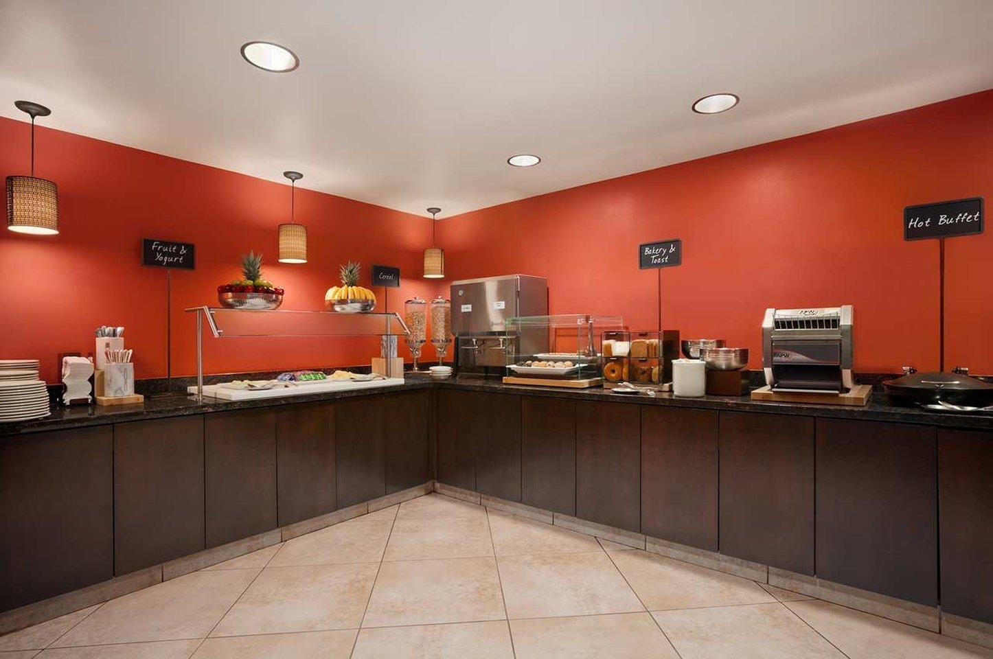 Embassy By Hilton Airport Filadelfia